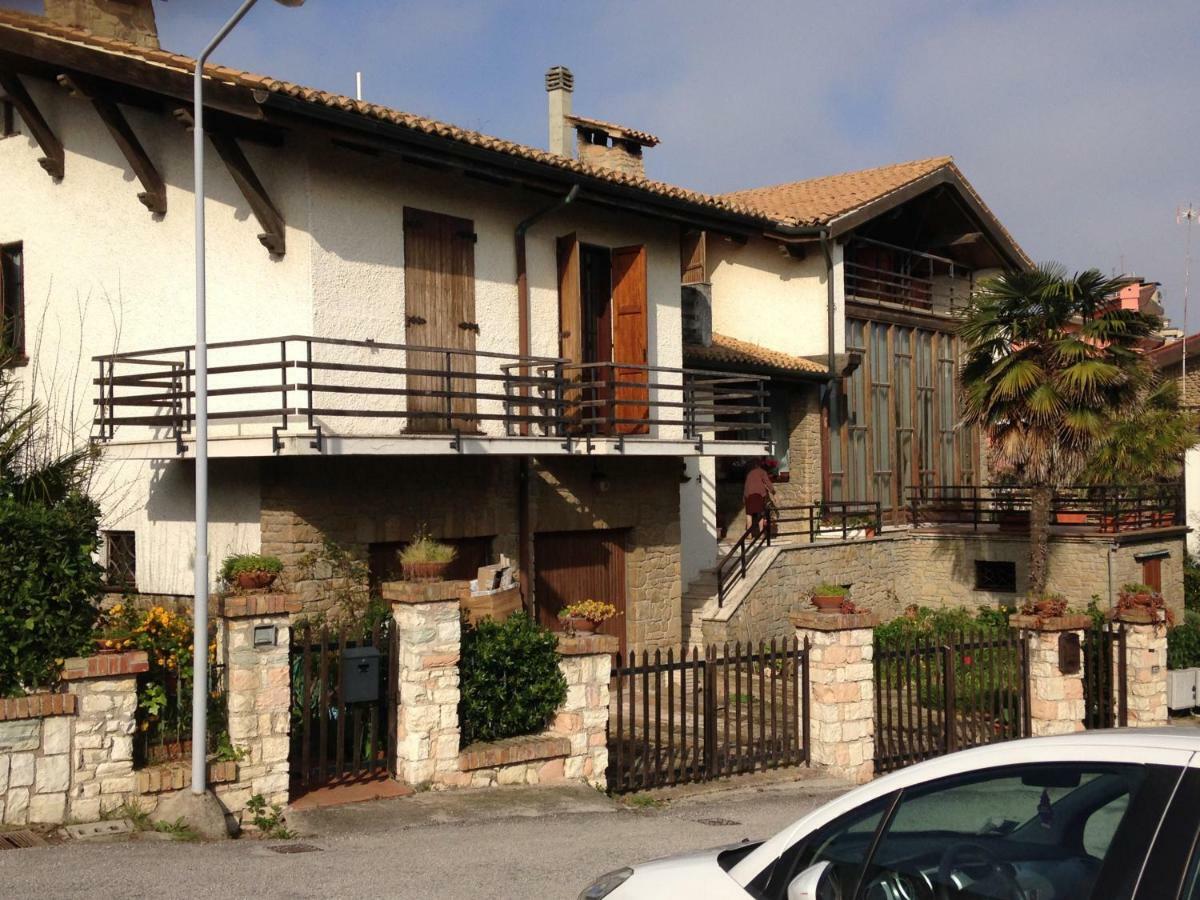 Villa Lilly Falconara Marittima Exterior photo